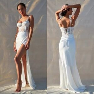 V. Chapman White Lace Wedding Dress